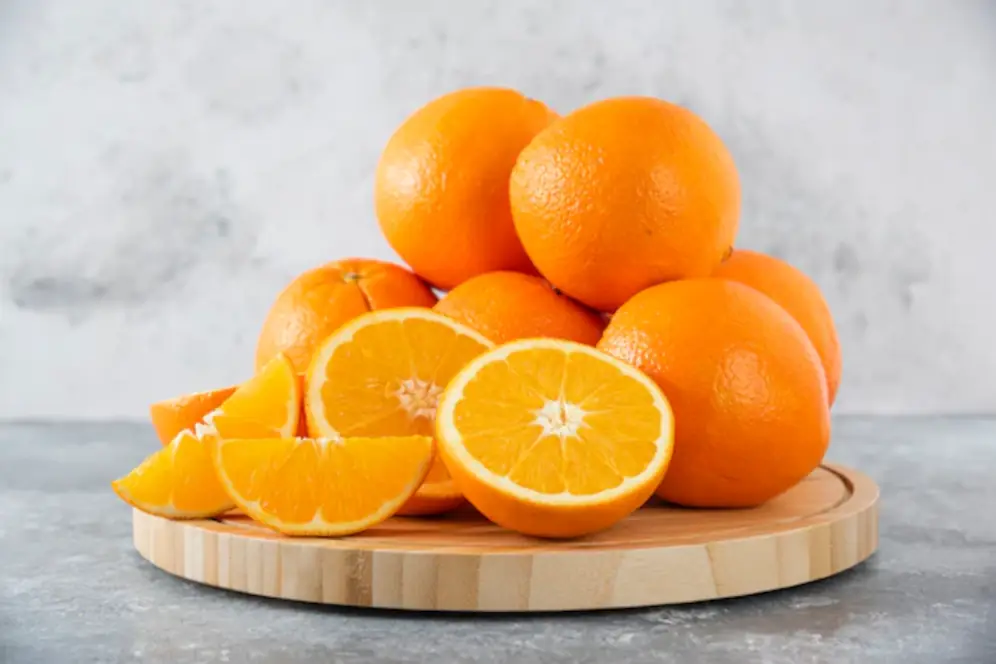 इन स्वादिष्ट फलों से प्राकृतिक रूप से अपना प्लेटलेट्स काउंट बढ़ाएं 🍎🍌🍊 4 orange fruit